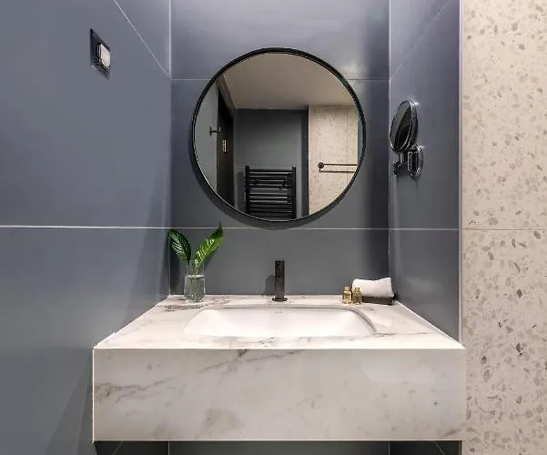 ホテル Tim's スコピエ