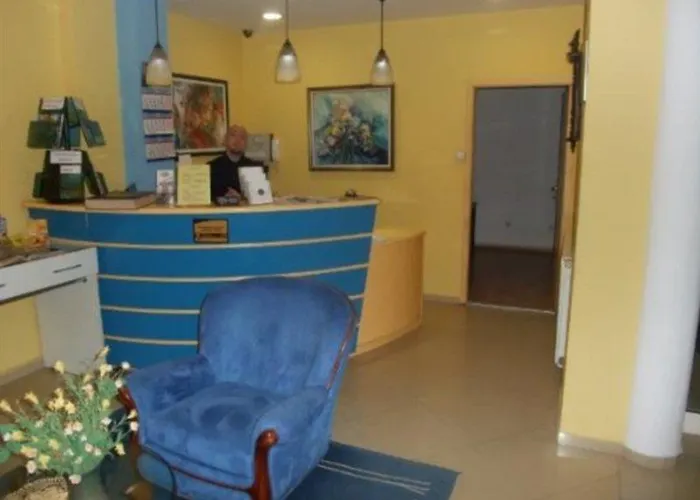 ホテル Tim's スコピエ